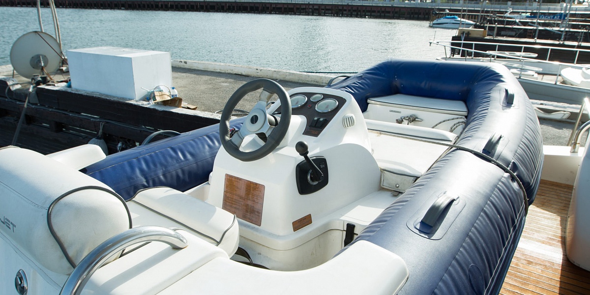 Продается моторная яхта PRINCESS 78 - тендер Williams